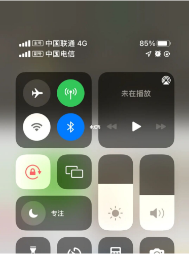 王屋镇苹果手机维修分享iPhone双卡信号解决办法 